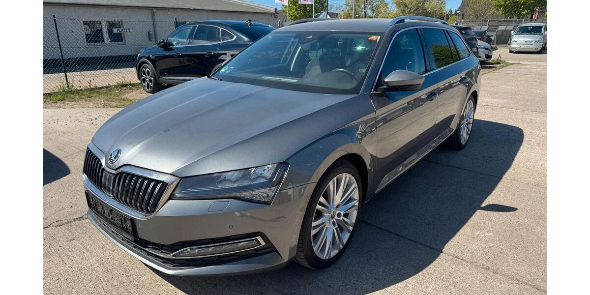 Skoda Superb 141.497 km 23.150 &euro; Berlin 13127