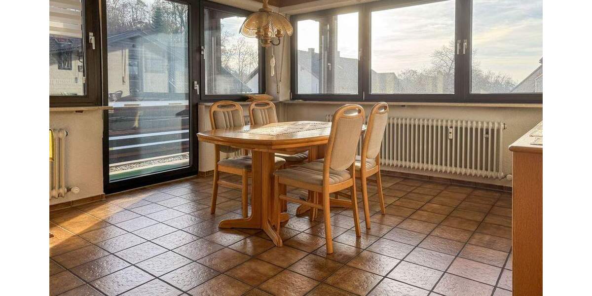 Etagenwohnung Burgkirchen an der Alz Burgkirchen - 3 Zimmer, 116 m&sup2;, 298.000&euro; | Angebot:25696398