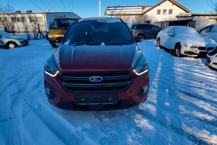 Ford Kuga 137.449 km 8.900 &euro; Vilshofen-Pleinting 94474