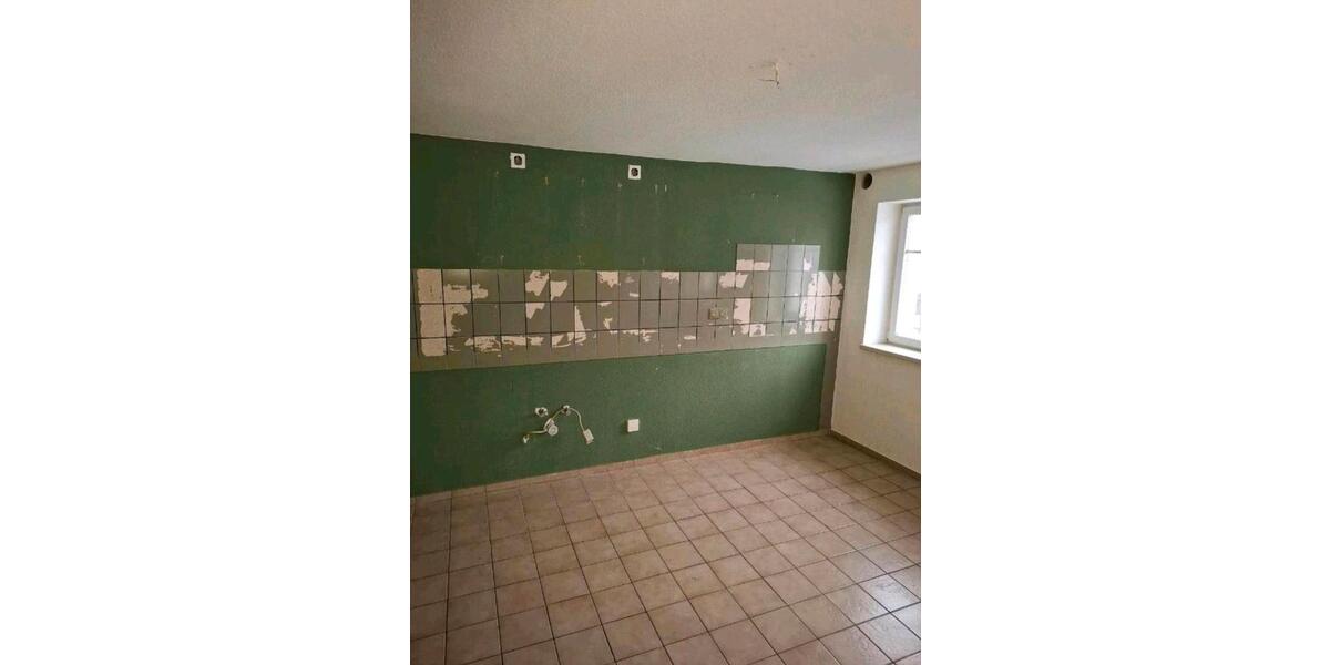 Etagenwohnung Dippoldiswalde - 4 Zimmer, 82 m&sup2;, 856&euro; | Angebot:25991928