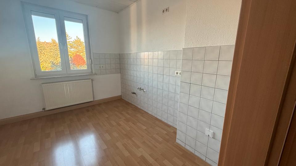 Etagenwohnung Sömmerda - 2 Zimmer, 65 m&sup2;, 649&euro; | Angebot:26409188