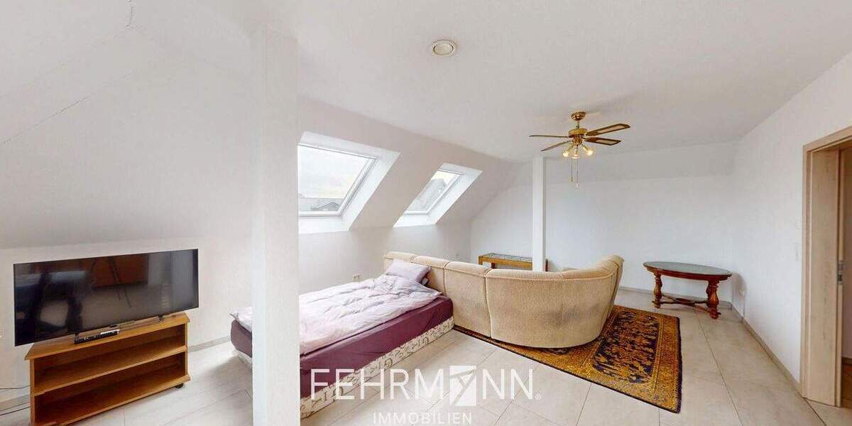 Einfamilienhaus Sögel - 6 Zimmer, 259 m&sup2;, 499.000&euro; | Angebot:25770470