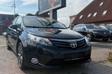 Toyota Avensis 92.465 km 12.490 € Stade 21680