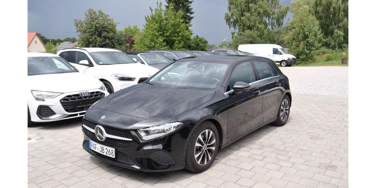 Mercedes-Benz A 180 10.400 km 26.998 &euro; Reichertshausen 85293