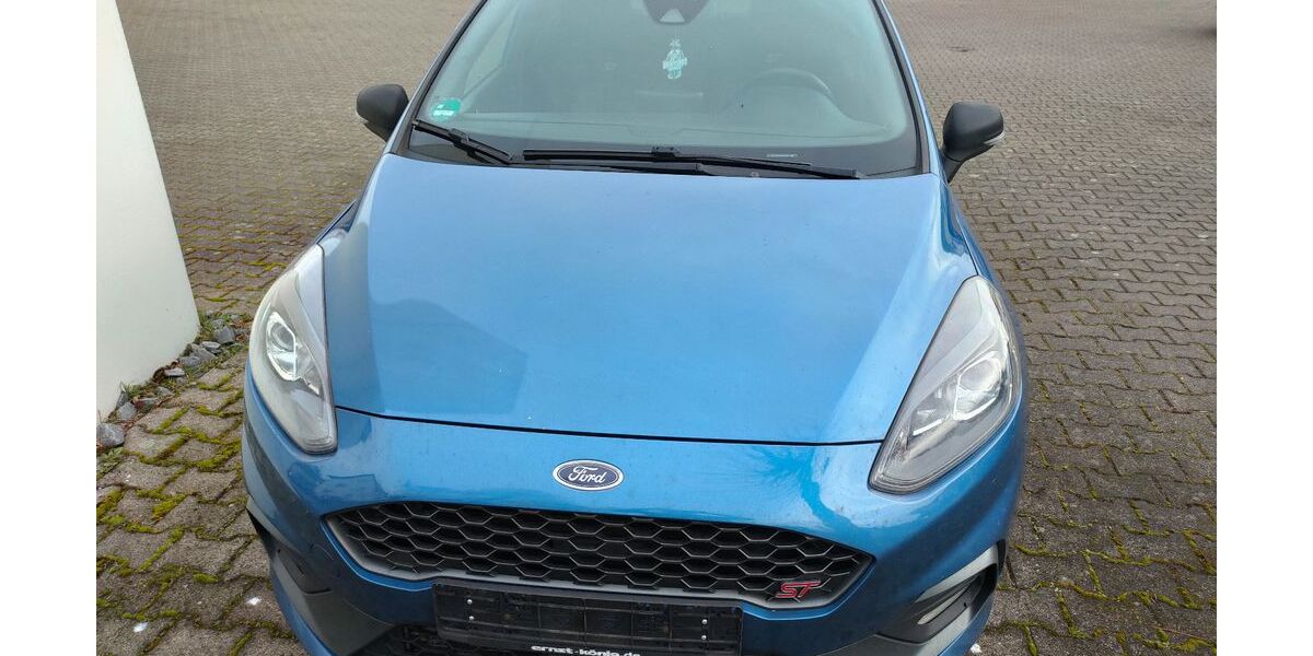 Ford Fiesta 183.000 km 7.900 &euro; Baden Baden 76532