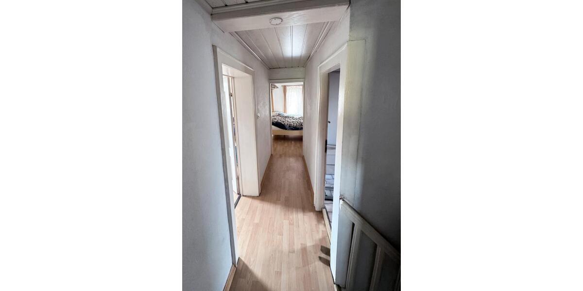 Einfamilienhaus Jünkerath - 7 Zimmer, 130 m&sup2;, 195.000&euro; | Angebot:25980022