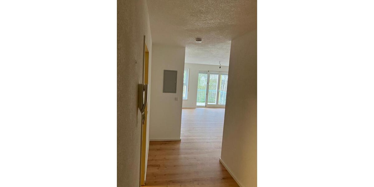 Etagenwohnung Aalen Dewangen - 3.5 Zimmer, 75 m&sup2;, 920&euro; | Angebot:26406576