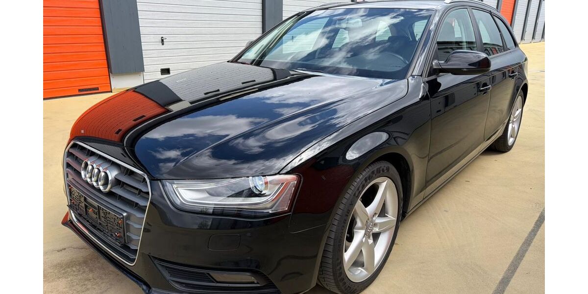 Audi A4 228.000 km 6.900 &euro; München 81829