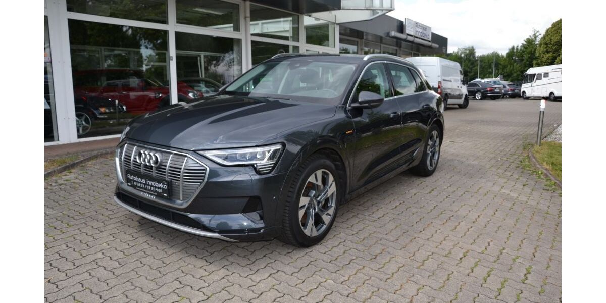Audi e-tron 72.500 km 26.480 &euro; Bad Driburg 33014