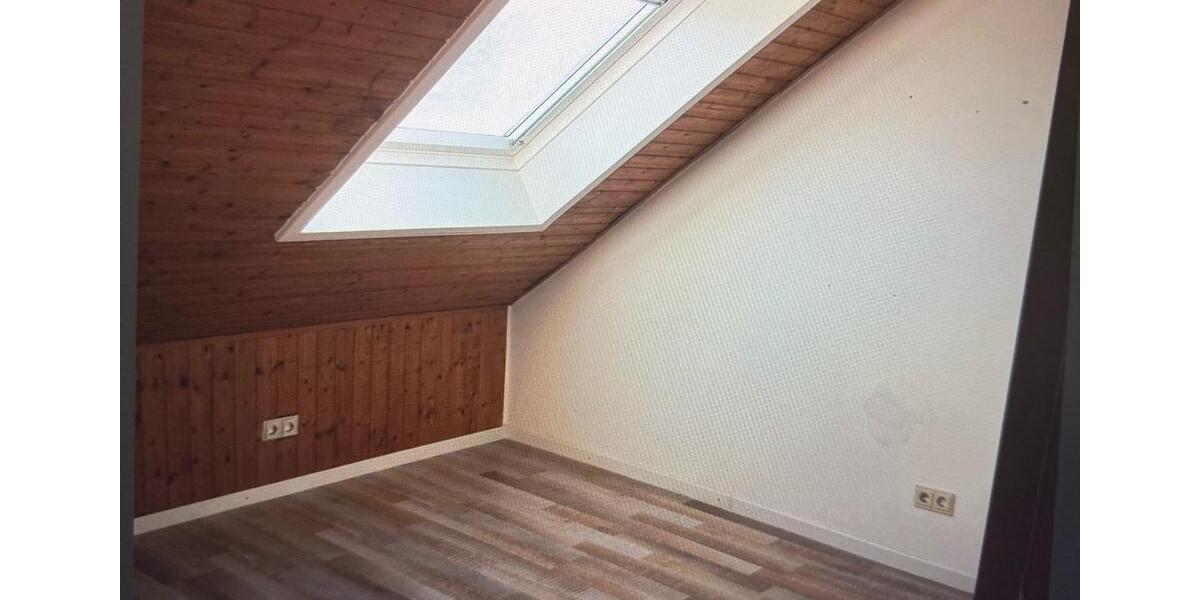 Dachgeschoßwohnung Groß-Umstadt Umstadt - 3 Zimmer, 64 m&sup2;, 700&euro; | Angebot:26382704
