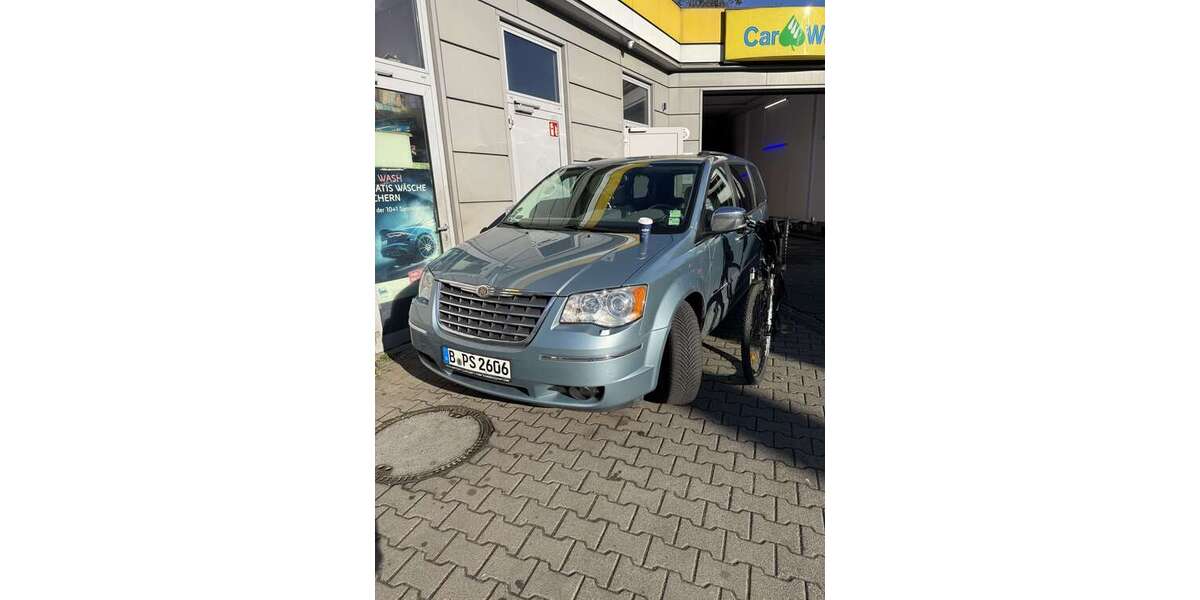 Chrysler Grand Voyager 98.200 km 14.999 &euro; Berlin 10178