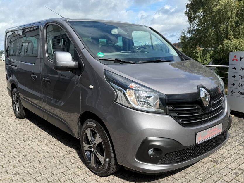 Renault Trafic 69.734 km 22.490 € Radevormwald 42477