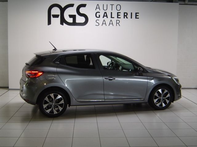 Renault Clio 9.233 km 14.999 &euro; Saarbrücken 66115