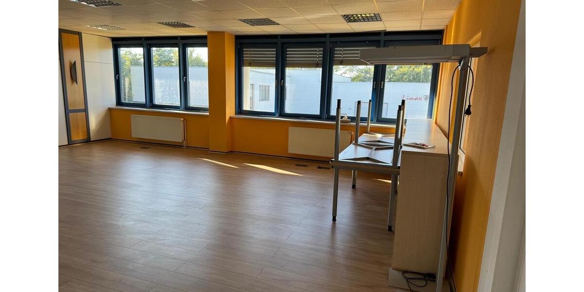 Gewerbeobjekt Erkner - 1.800&euro; | Angebot:23177407