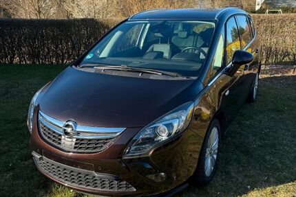 Opel Zafira Tourer 76.845 km 12.900 &euro; Feldberger Seenlandschaft 17258