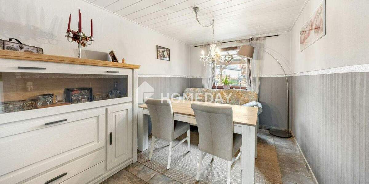 Einfamilienhaus Nordenham - 6 Zimmer, 140 m&sup2;, 249.000&euro; | Angebot:25373250