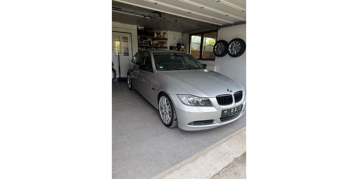 BMW 325 148.000 km 8.999 &euro; Gau Odernheim 55239