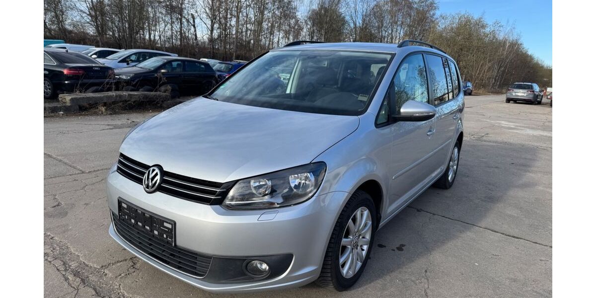 VW Touran 196.947 km 7.990 &euro; Chemnitz 09114