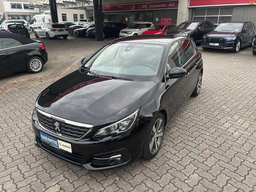 Peugeot 308 157.597 km 8.497 € Aichach 86551