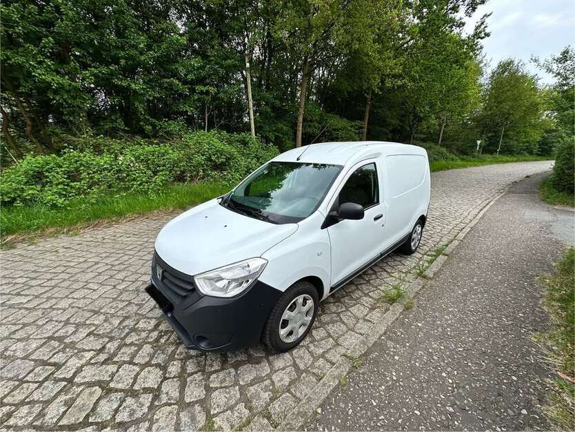 Dokker