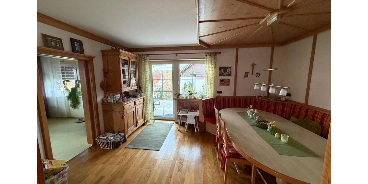 Einfamilienhaus Ursberg - 7 Zimmer, 160 m&sup2;, 499.000&euro; | Angebot:26728202