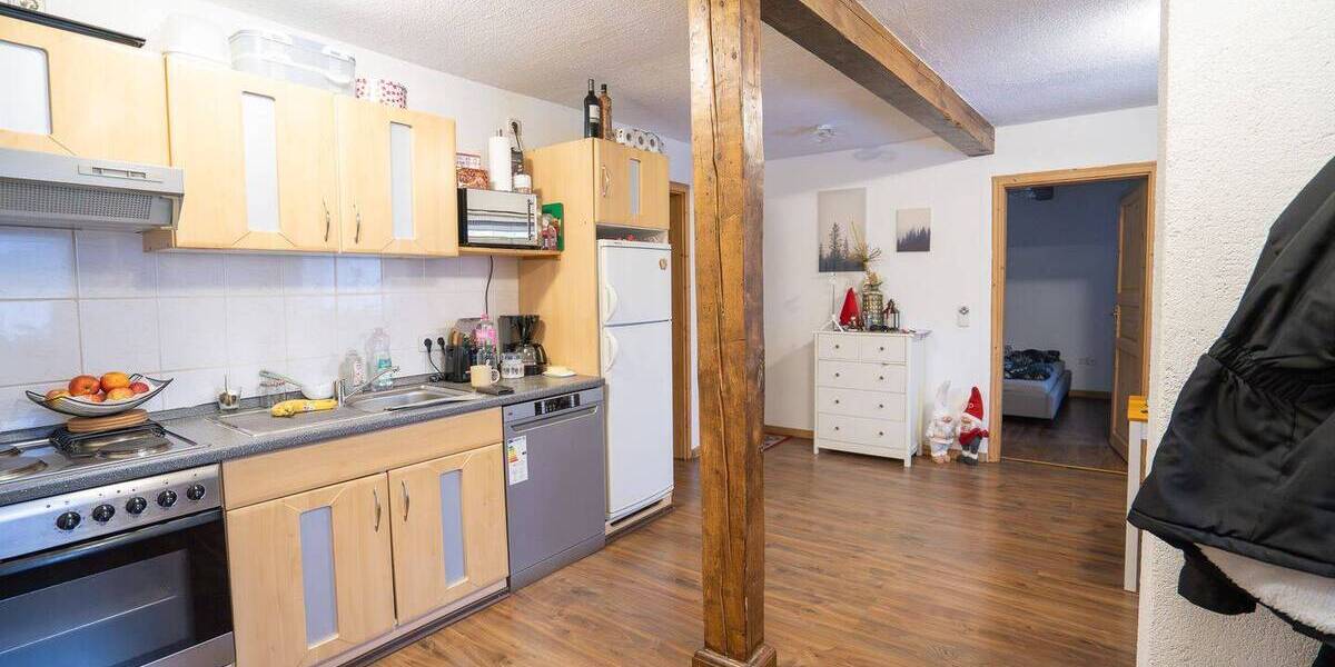Einfamilienhaus Oberelsbach - 7 Zimmer, 200 m&sup2;, 205.000&euro; | Angebot:25738673