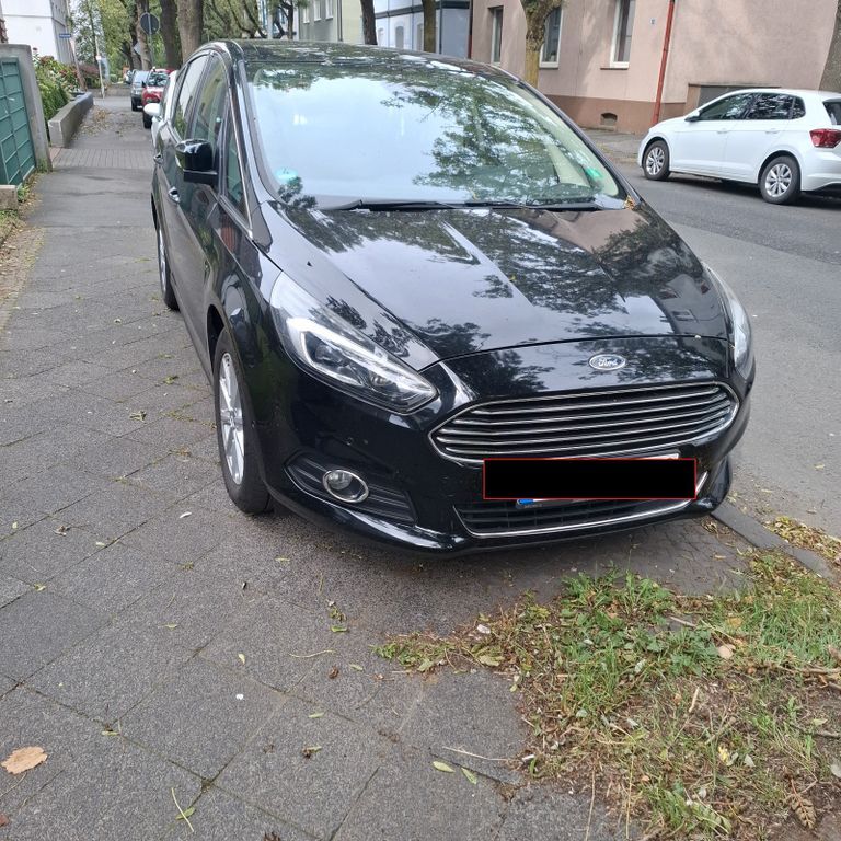 S-Max