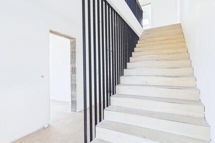 Haus Königswinter - 5 Zimmer, 159 m&sup2;, 2.800&euro; | Angebot:25437942