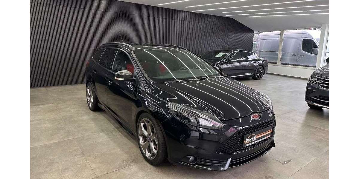 Ford Focus 130.648 km 12.950 &euro; Brandenburg an der Havel 14772