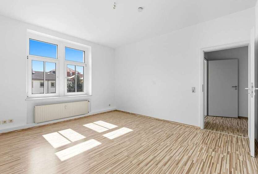 Wohnung zum Mieten in Dresden 785 € 86.75 m²