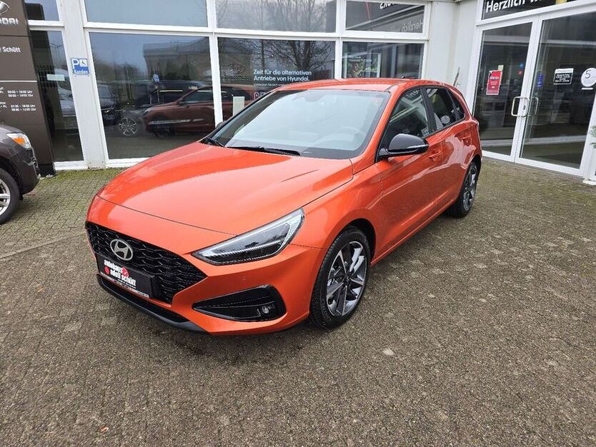 i30