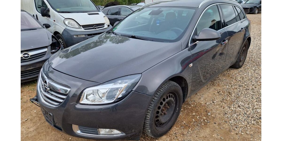 Opel Insignia 254.000 km 1.900 &euro; Lübeck 23560