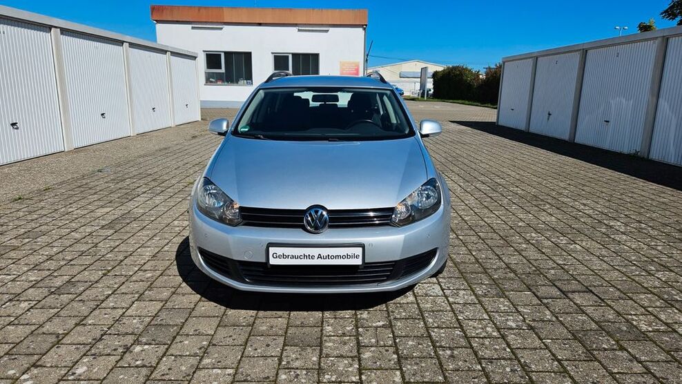 VW Golf 159.000 km 5.600 € Kenzingen 79341