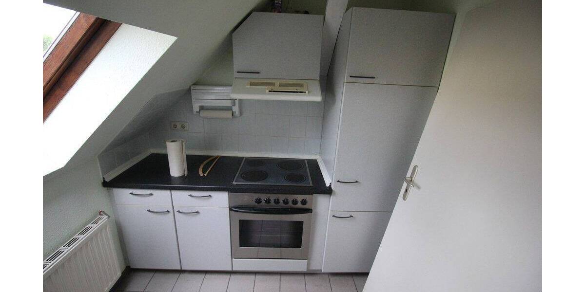 Etagenwohnung Schwerin Weststadt - 2 Zimmer, 48 m&sup2;, 400&euro; | Angebot:26843910