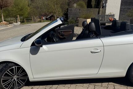 VW Eos 153.000 km 9.500 &euro; Triftern 84371