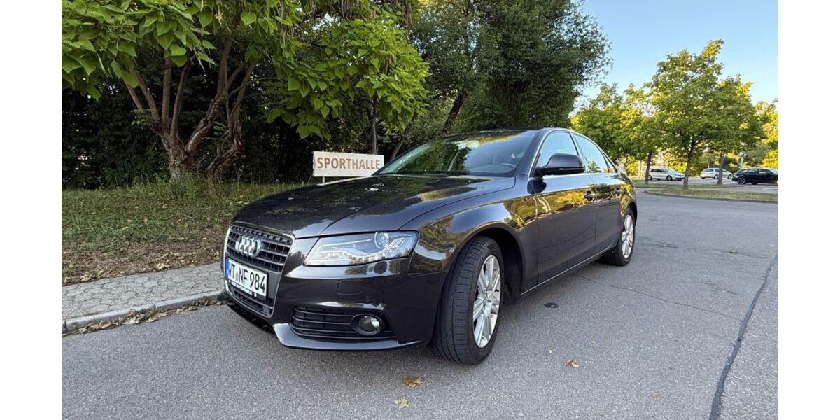 Audi A4 203.000 km 7.900 &euro; Waldshut-Tiengen 79762
