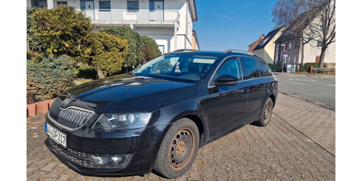 Skoda Octavia 194.500 km 9.400 &euro; korbach 34497