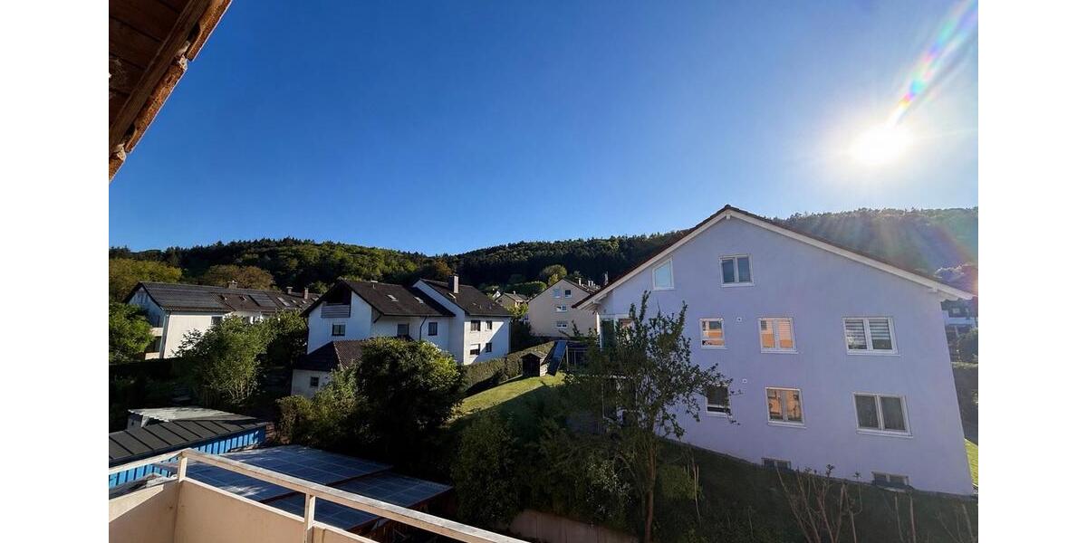 Dachgeschoßwohnung Wertheim - 2.5 Zimmer, 60 m&sup2;, 890&euro; | Angebot:26375266