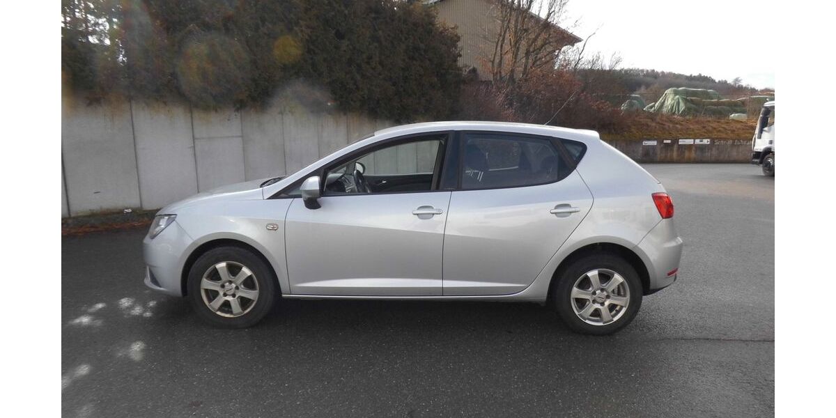 Seat Ibiza 271.590 km 2.499 &euro; Hechingen 72379