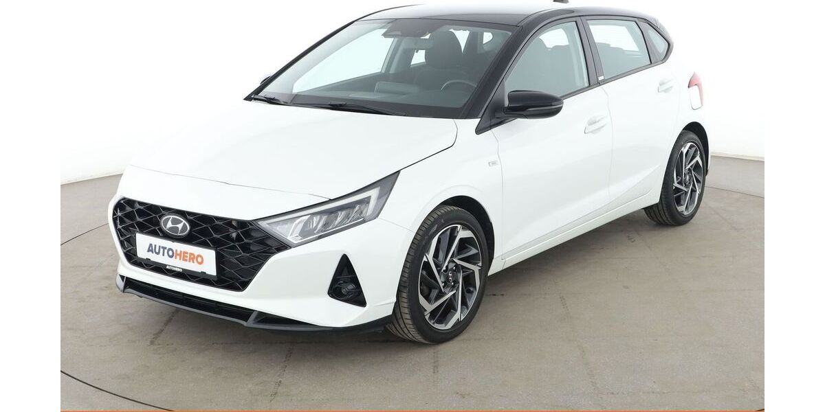 Hyundai i20 37.080 km 17.590 &euro; Dresden 01187