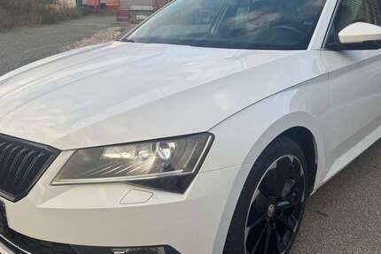 Skoda Superb 133.500 km 16.995 € Oberschneiding 94363