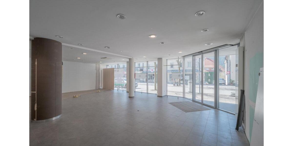 Gewerbeobjekt Titisee-Neustadt Neustadt - 1.500&euro; | Angebot:12700937