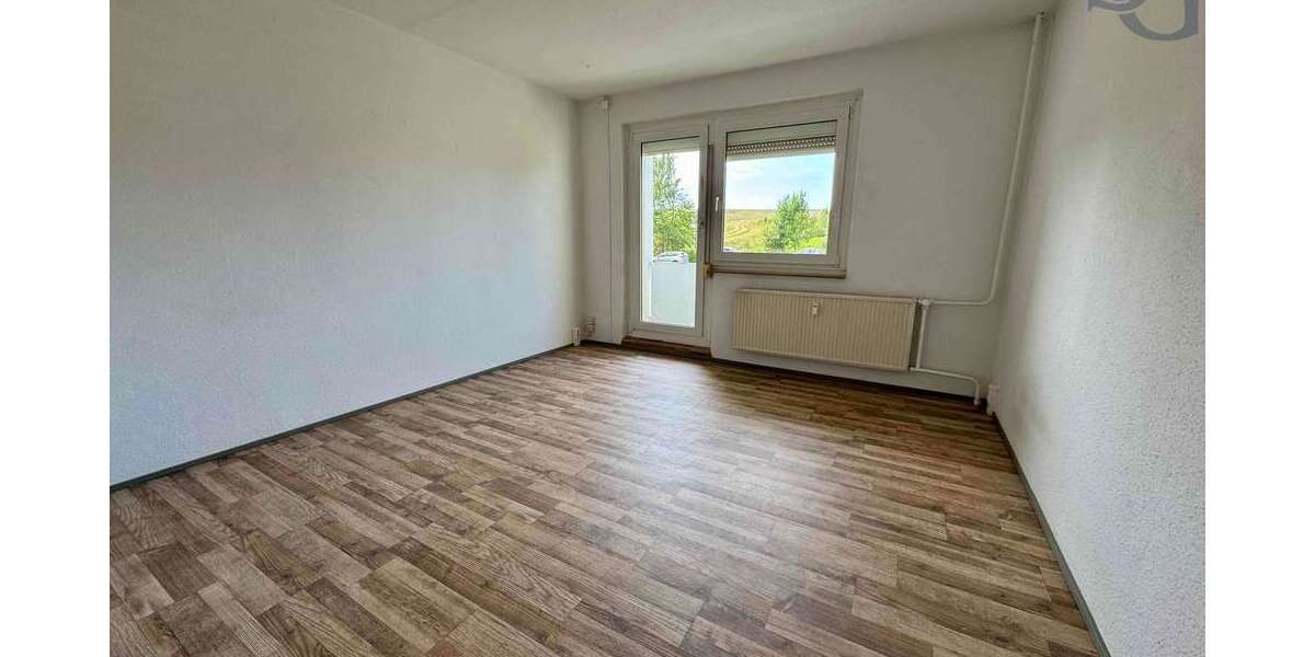 Wohnung zum Kaufen in Mülsen 39.000 € 56 m² 3 zimmer