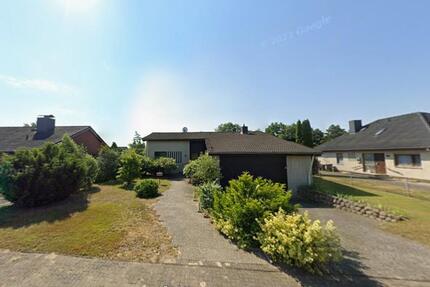 Haus Oldendorf - 4 Zimmer, 125 m&sup2;, 1.250&euro; | Angebot:25476125