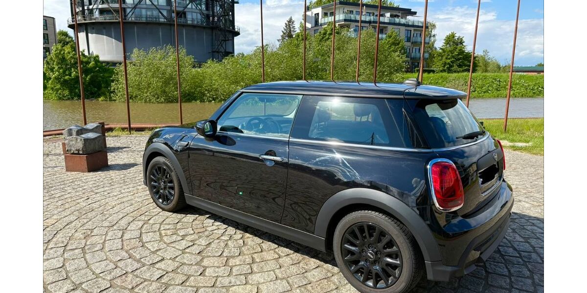 Mini ONE 43.500 km 16.500 &euro; Stade 21682