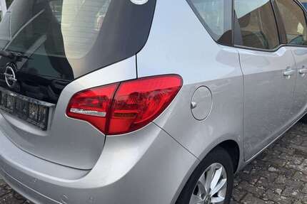 Opel Meriva 50.400 km 7.500 &euro; Altenstadt 63674
