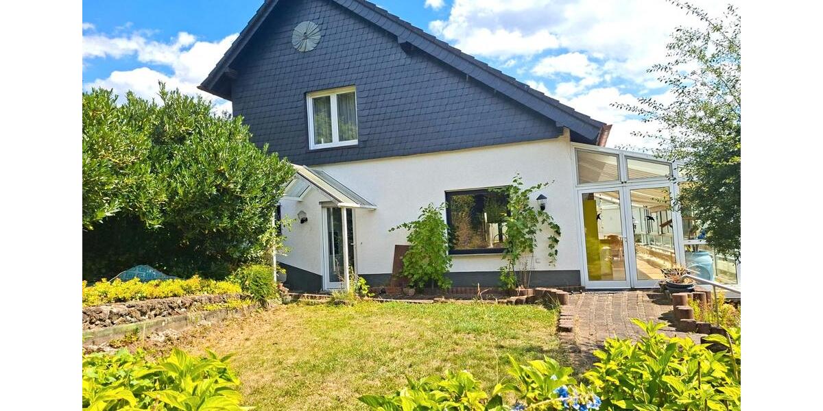Einfamilienhaus Daun - 3 Zimmer, 156 m&sup2;, 310.000&euro; | Angebot:27210618