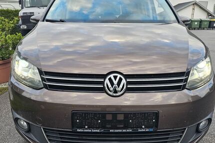 VW Touran 128.790 km 9.990 &euro; Kochel am see bei München 82431