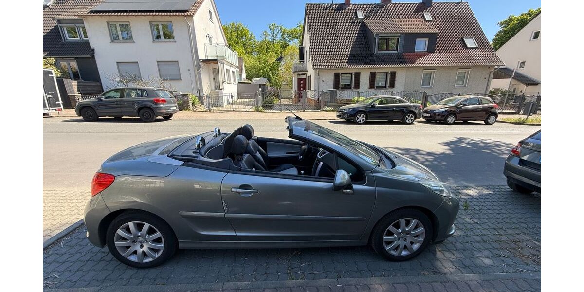Peugeot 207 150.000 km 2.880 &euro; Bad Vilbel 61118