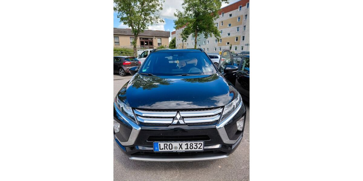 Mitsubishi Eclipse Cross 96.000 km 12.900 &euro; Gelbensande 18182
